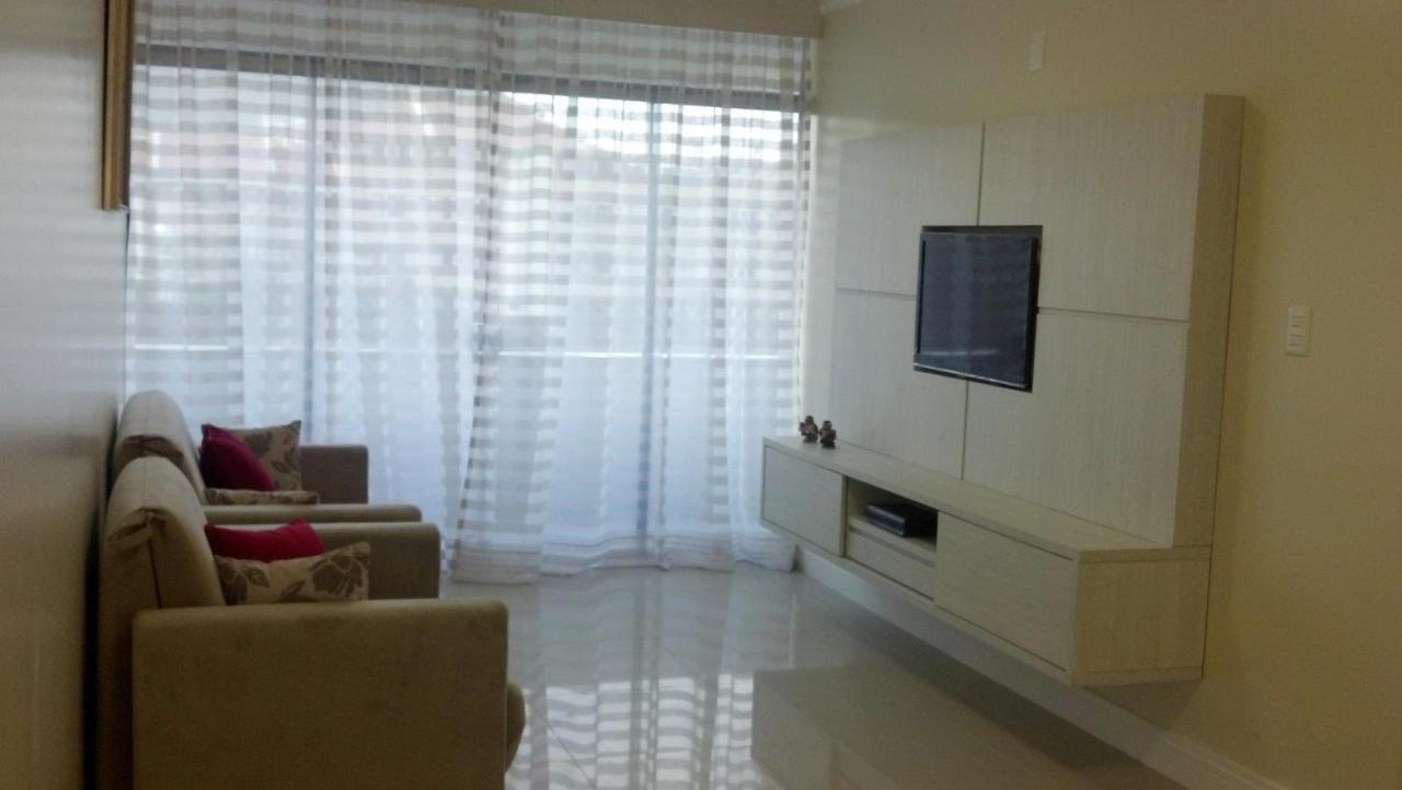 Apartamento 207, Edificio Kaluy Apartment ฟลอเรียนอโปลิส ภายนอก รูปภาพ