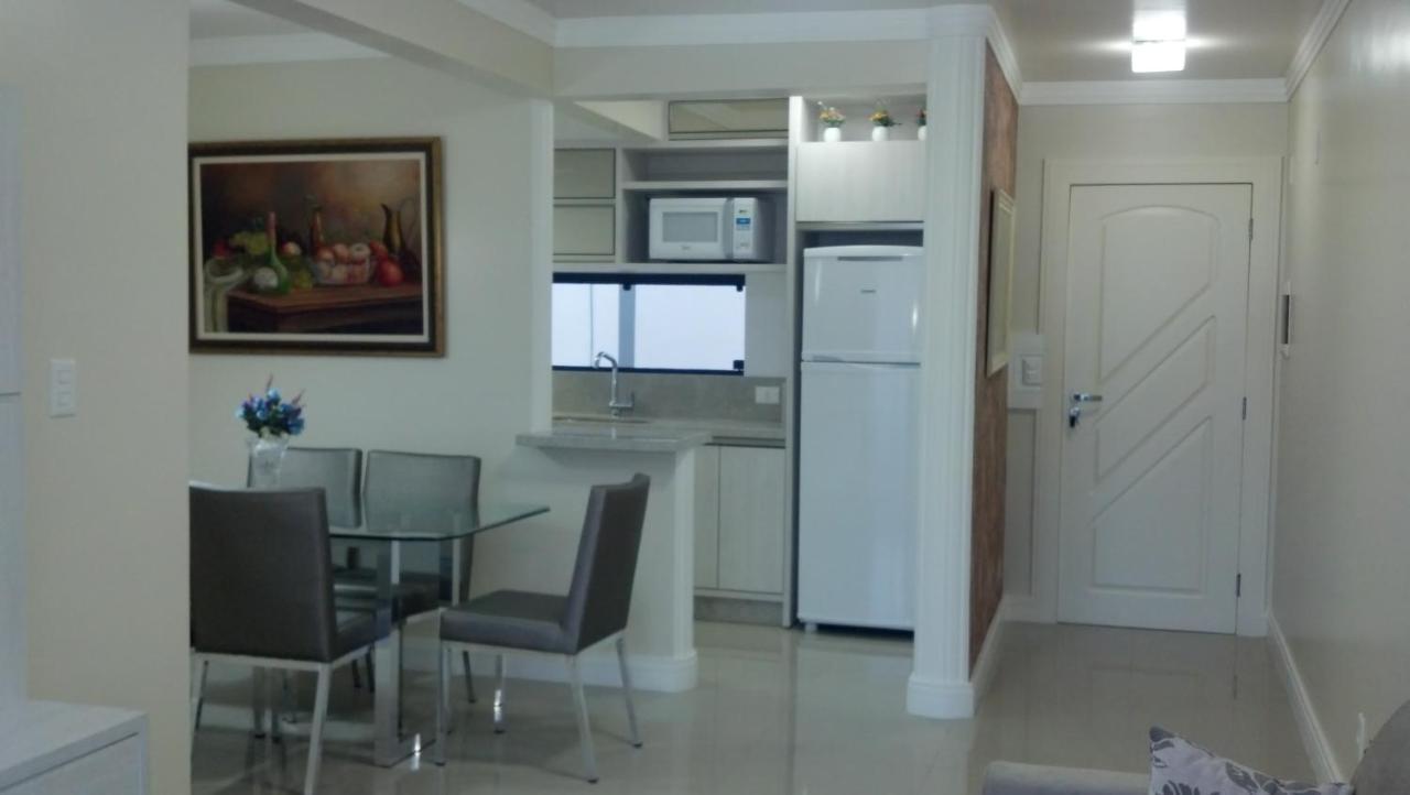 Apartamento 207, Edificio Kaluy Apartment ฟลอเรียนอโปลิส ภายนอก รูปภาพ